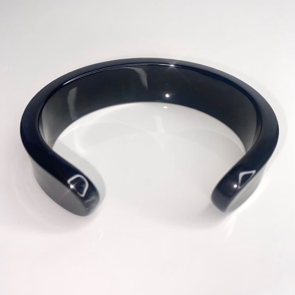 Handmade Black Crystal Acrylic Cuff Bracelet For Women, Modern Design Cuff - Picture 8 of 14